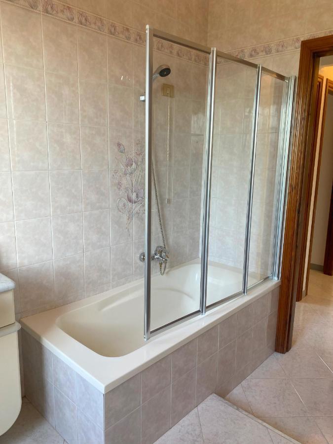Lovely Home 5 Min Walk To The Beach, 3 Bedrooms Ample Outdoor Relax And Wifi Capitana Bagian luar foto